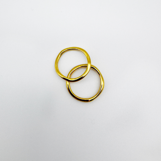 STACKABLE GOLD RINGS