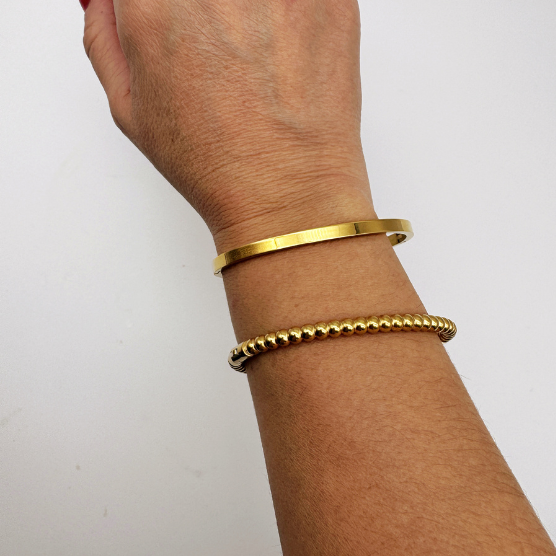 SMOOTH & BEADED GOLD RIGID BRACELET SET