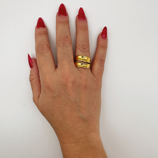 THINK CONCAVE GOLD RING